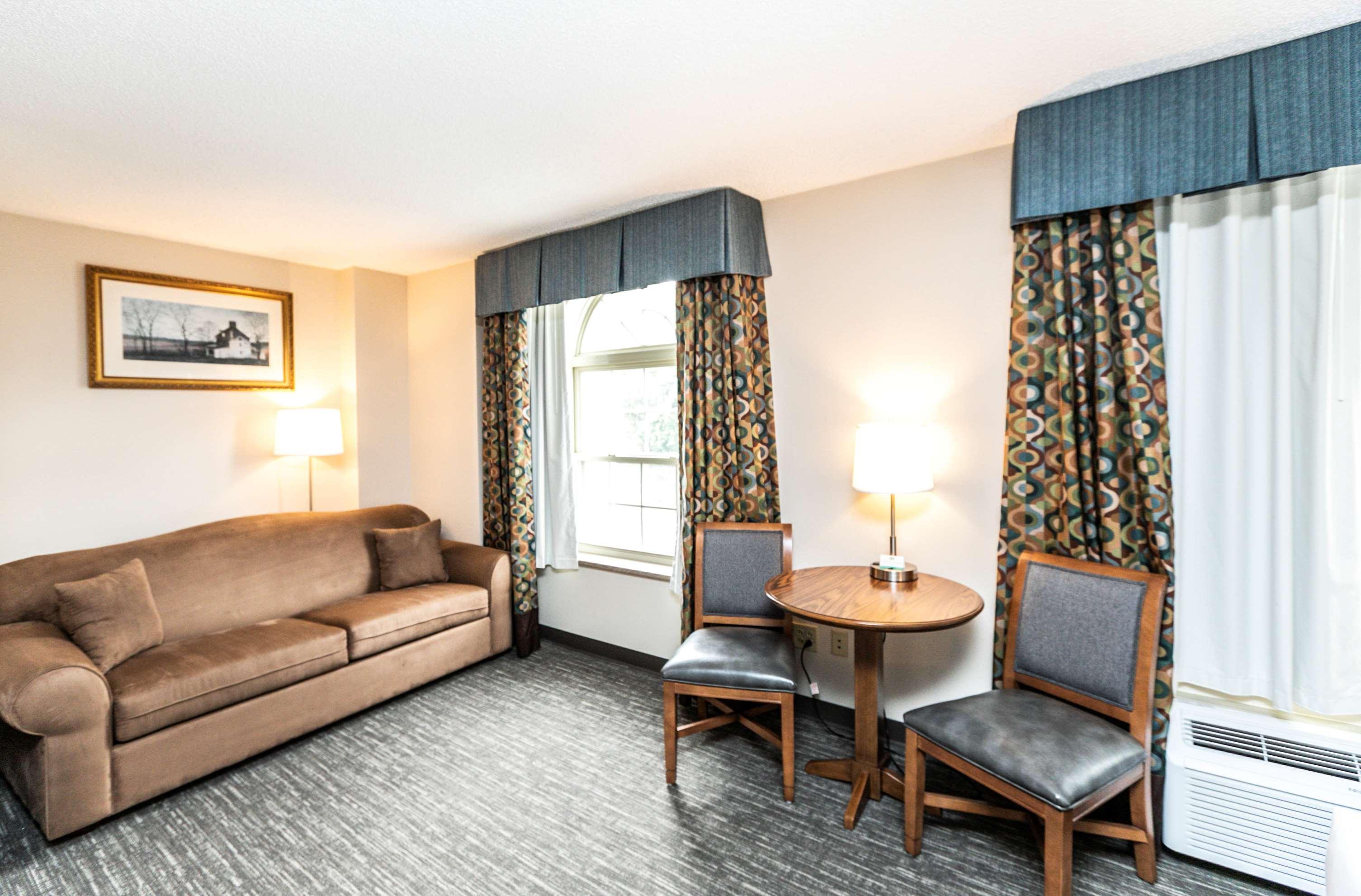 Surestay Plus Hotel By Best Western Elizabethtown Hershey מראה חיצוני תמונה