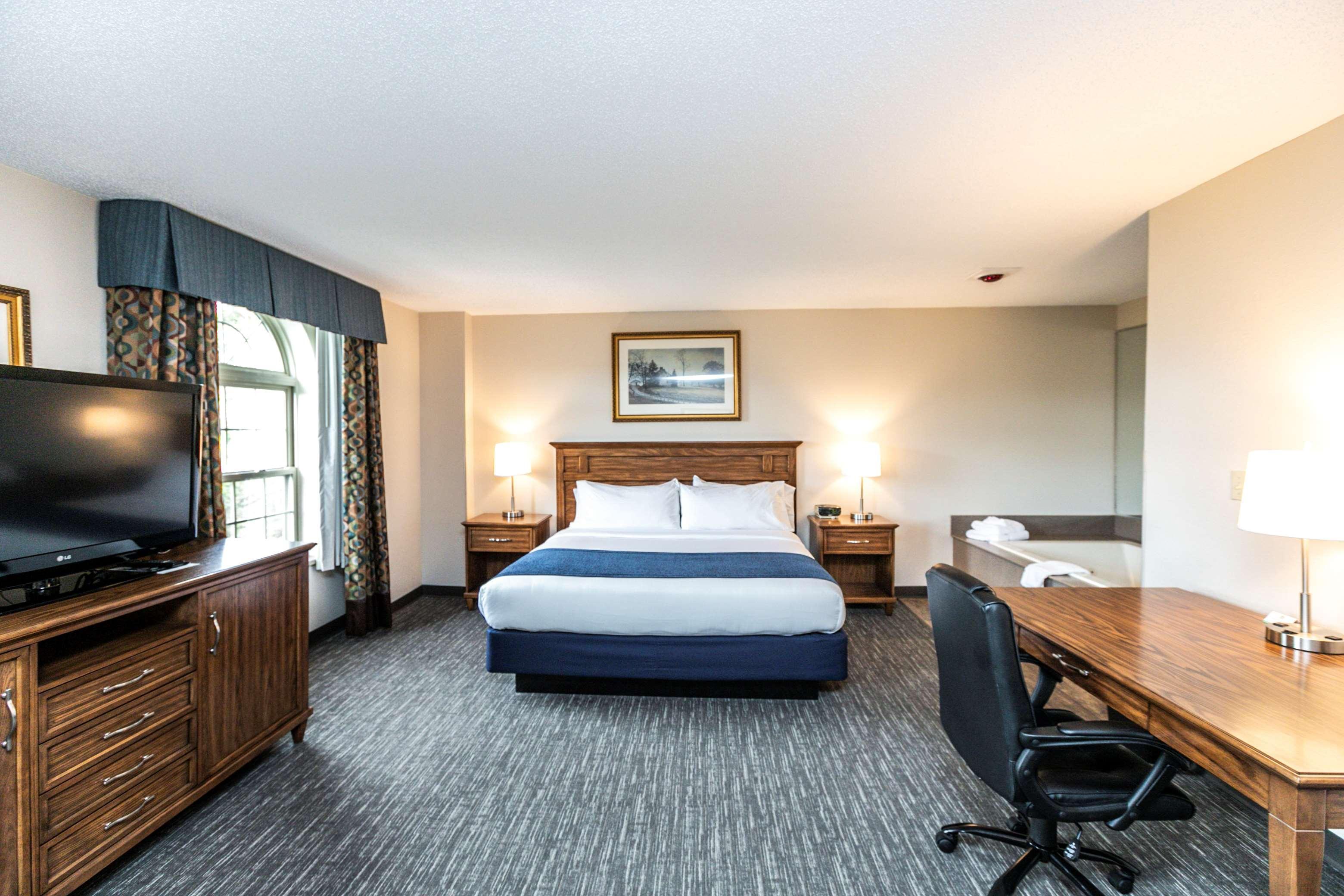 Surestay Plus Hotel By Best Western Elizabethtown Hershey מראה חיצוני תמונה