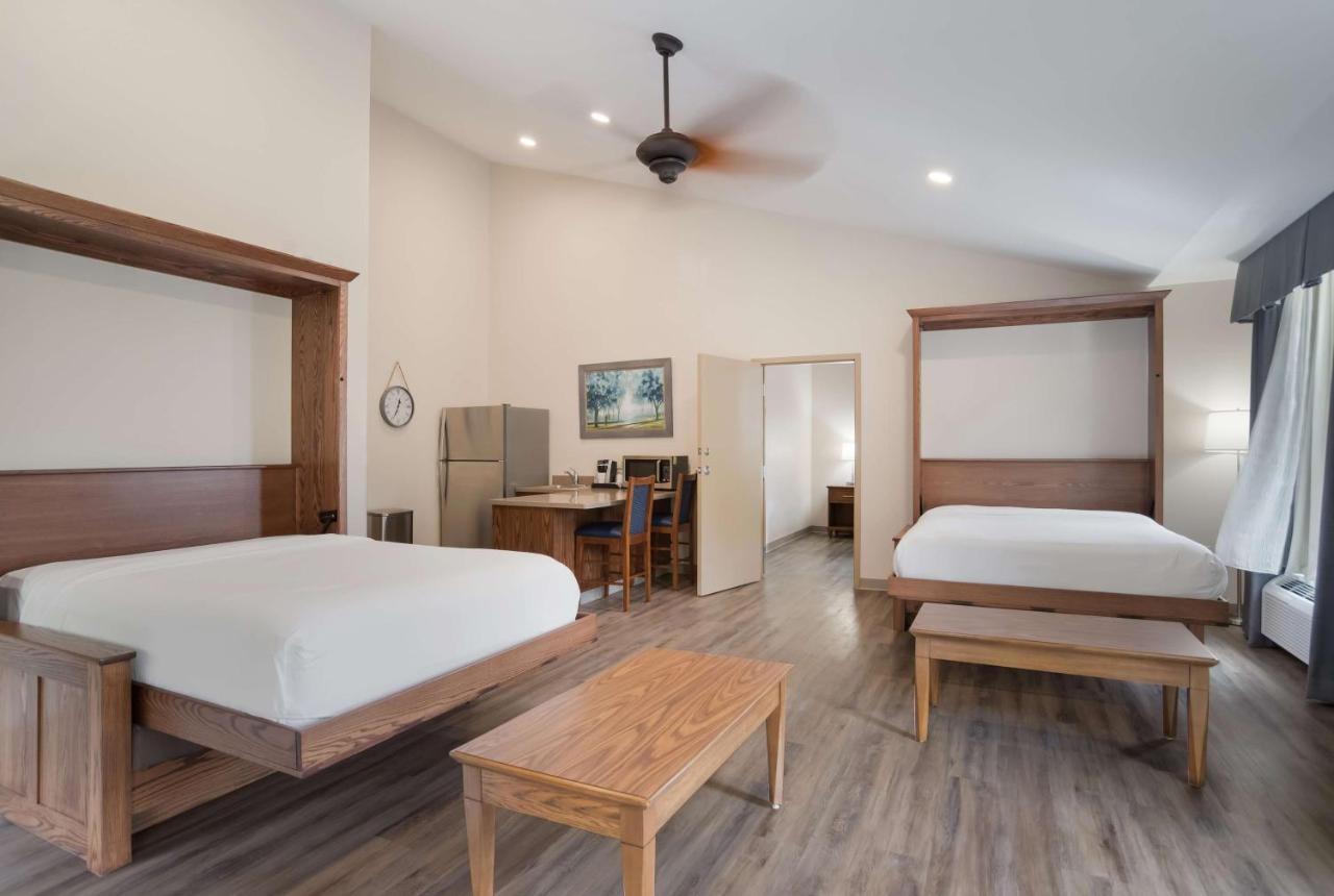 Surestay Plus Hotel By Best Western Elizabethtown Hershey מראה חיצוני תמונה
