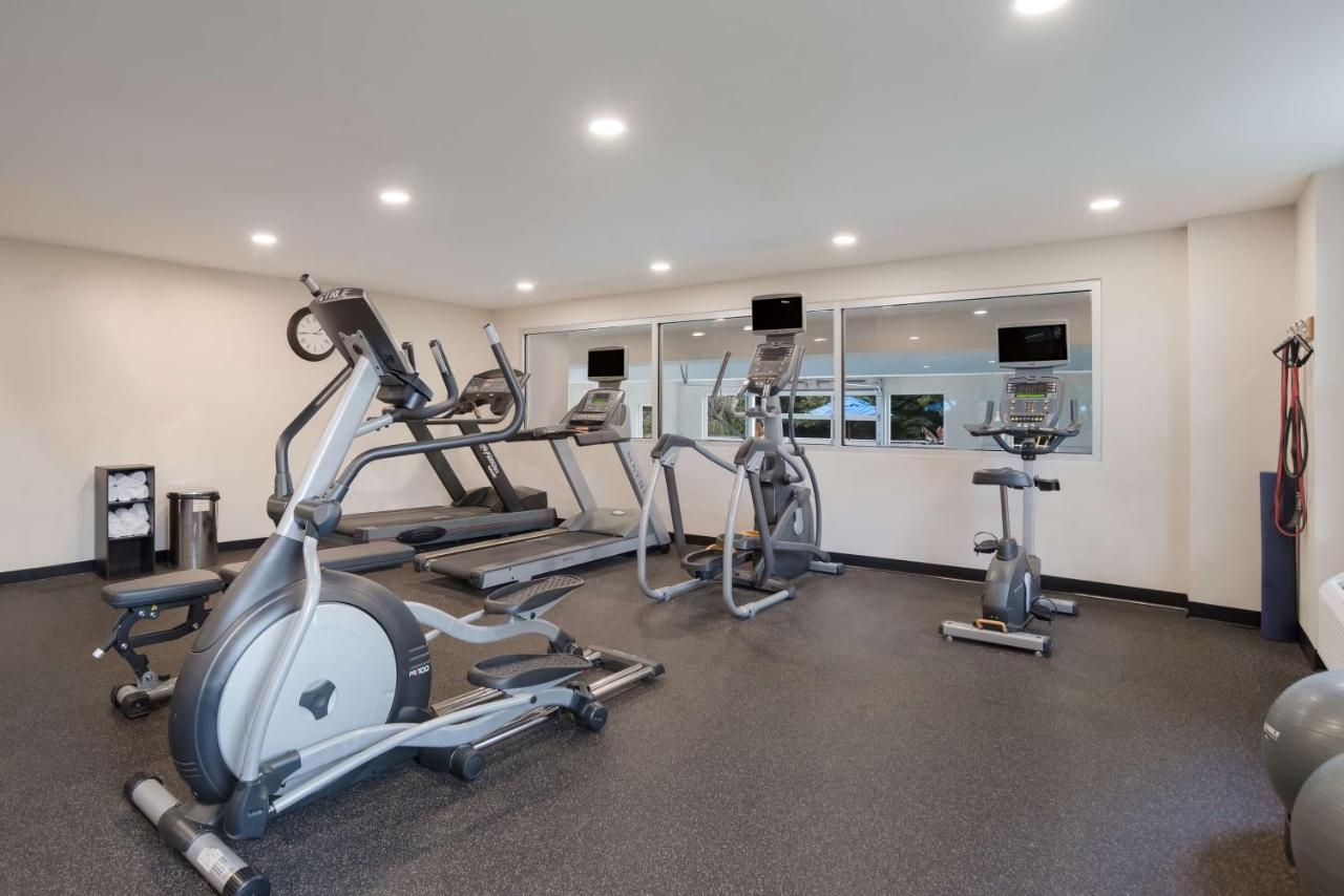 Surestay Plus Hotel By Best Western Elizabethtown Hershey מראה חיצוני תמונה