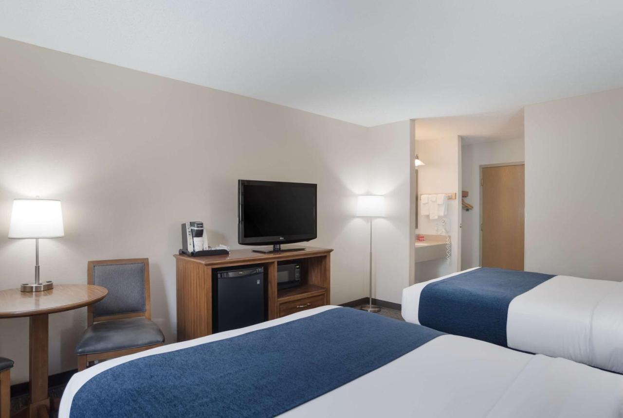 Surestay Plus Hotel By Best Western Elizabethtown Hershey מראה חיצוני תמונה